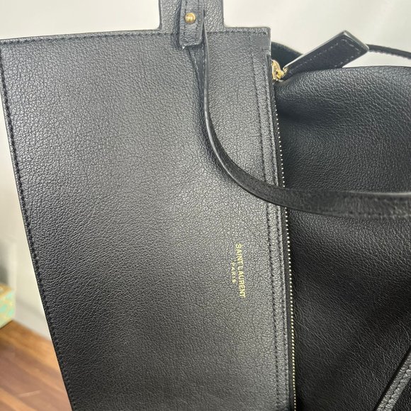 Saint Laurent Shopping Tote - Picture 3 of 15